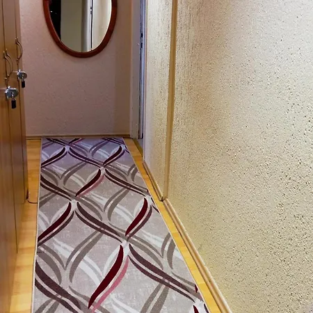 Veki Apartment *
